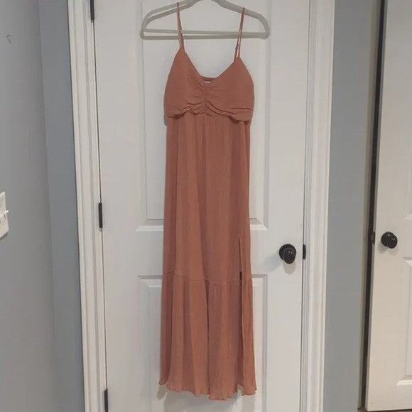 Abercrombie & Fitch Ruched Babydoll Maxi Dress - Picture 4 of 5